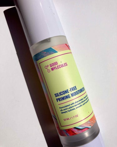 Good Molecules
『Silicone-Free Priming Moisturizer』

ポンプ式の美容液クリームです

メイク前の肌を整える保湿クリームとありますが夜のスキンケアにプラス