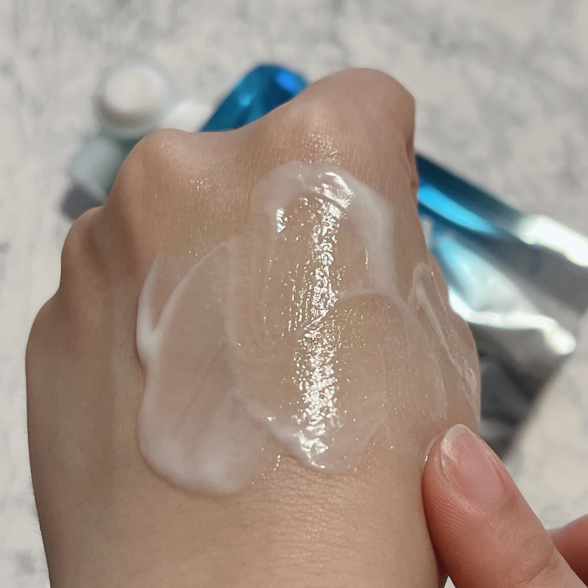 ビオレUV アクアリッチウォータリーエッセンス/ビオレ/日焼け止め・UVケアを使ったクチコミ(4枚目)