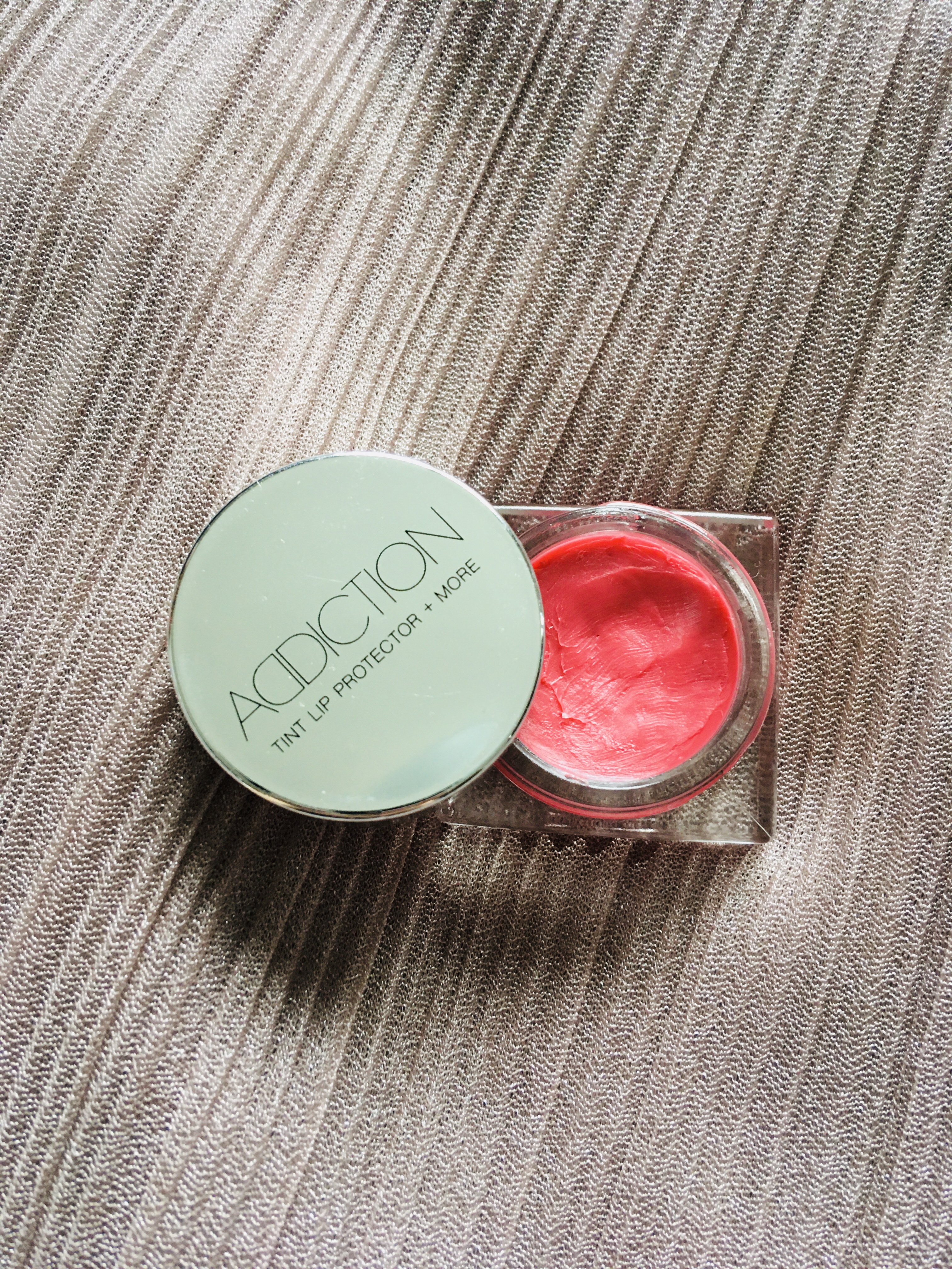 ティント リッププロテクター ＋ モア/ADDICTION/ジェル・クリームチークを使ったクチコミ（1枚目）