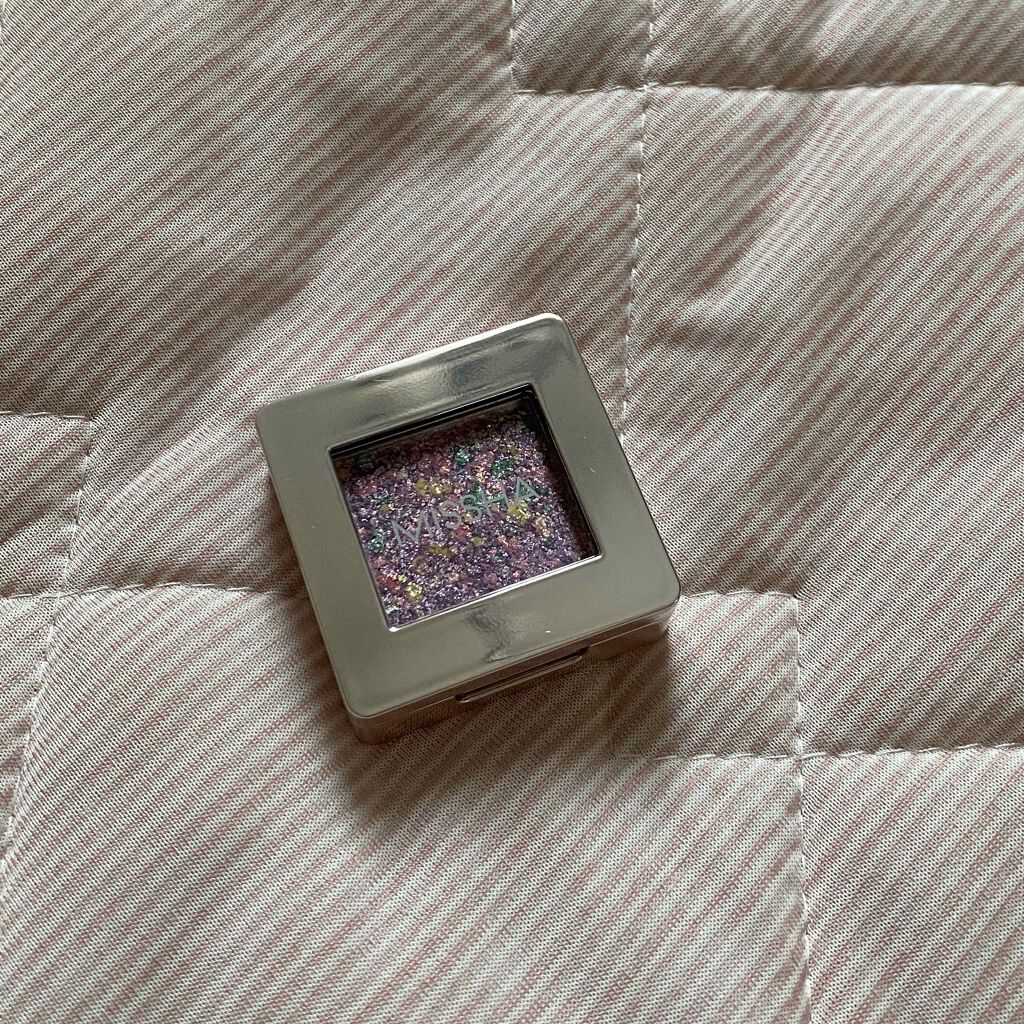 グリッタープリズム シャドウ/MISSHA/グリッターを使ったクチコミ(1枚目)
