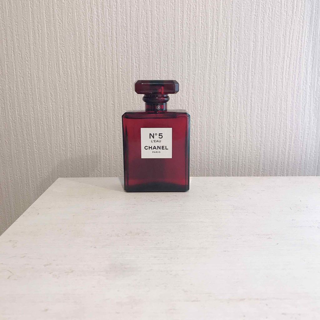 シャネル N°5 ロー オードゥ トワレット (ヴァポリザター) / CHANELの