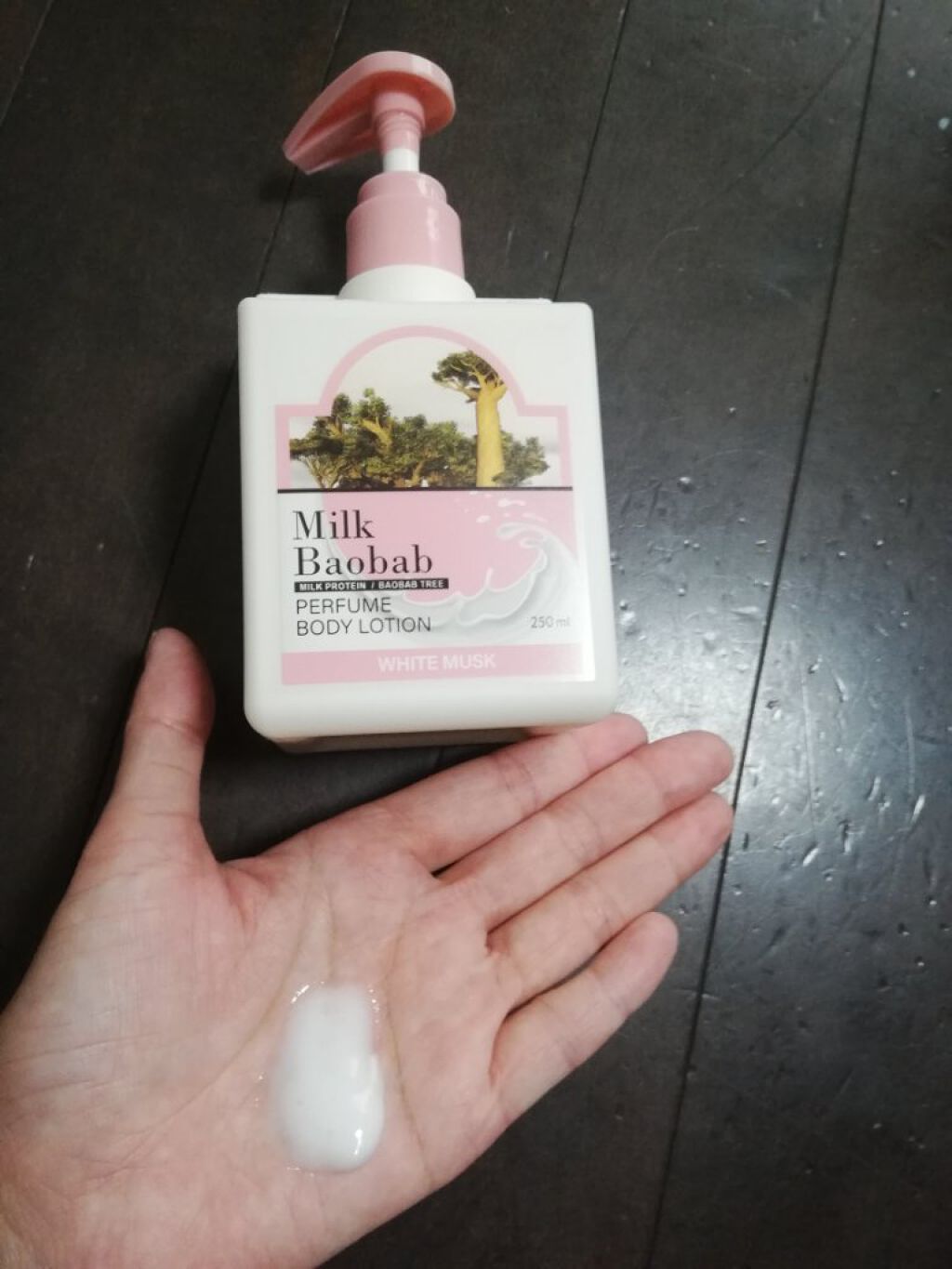 ミルクバオバブ パフュームボディウォッシュ ホワイトムスク/ミルクバオバブ/ボディソープを使ったクチコミ(3枚目)