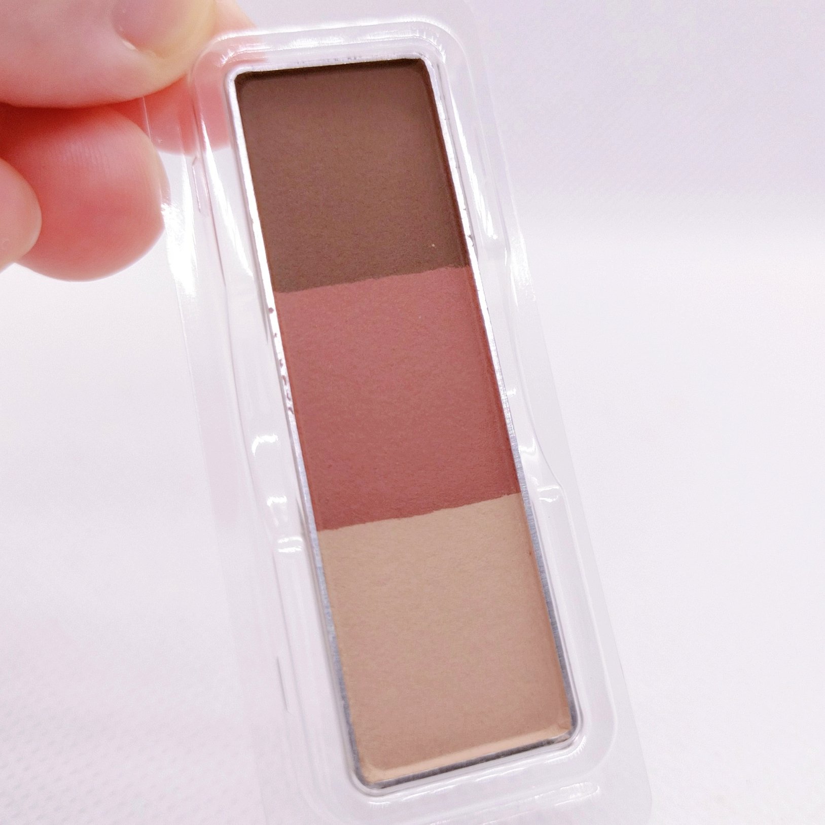 ケイト デザイニングアイブロウ3D/KATE/パウダーアイブロウを使ったクチコミ（3枚目）