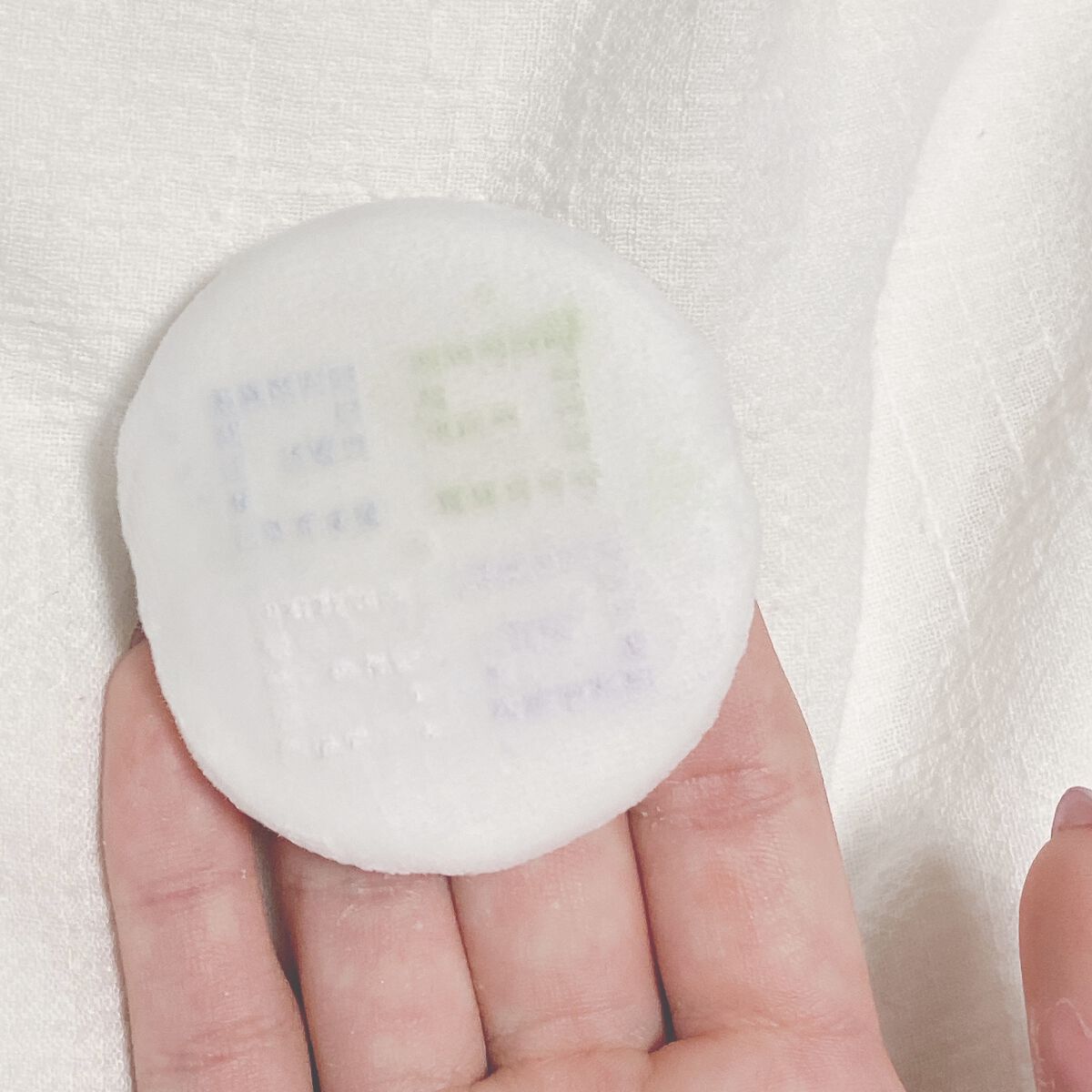 プリズム・リーブル/GIVENCHY/ルースパウダーを使ったクチコミ（3枚目）