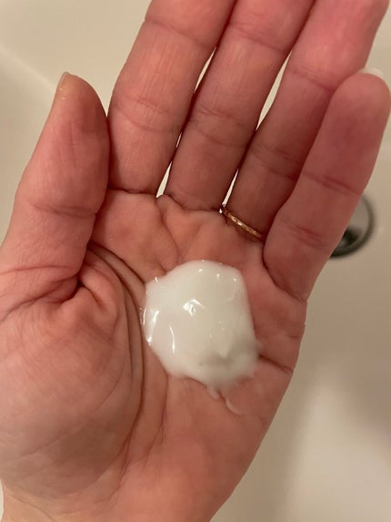 クレンジング・ミルク/イーキューブ/ミルククレンジングを使ったクチコミ(1枚目)