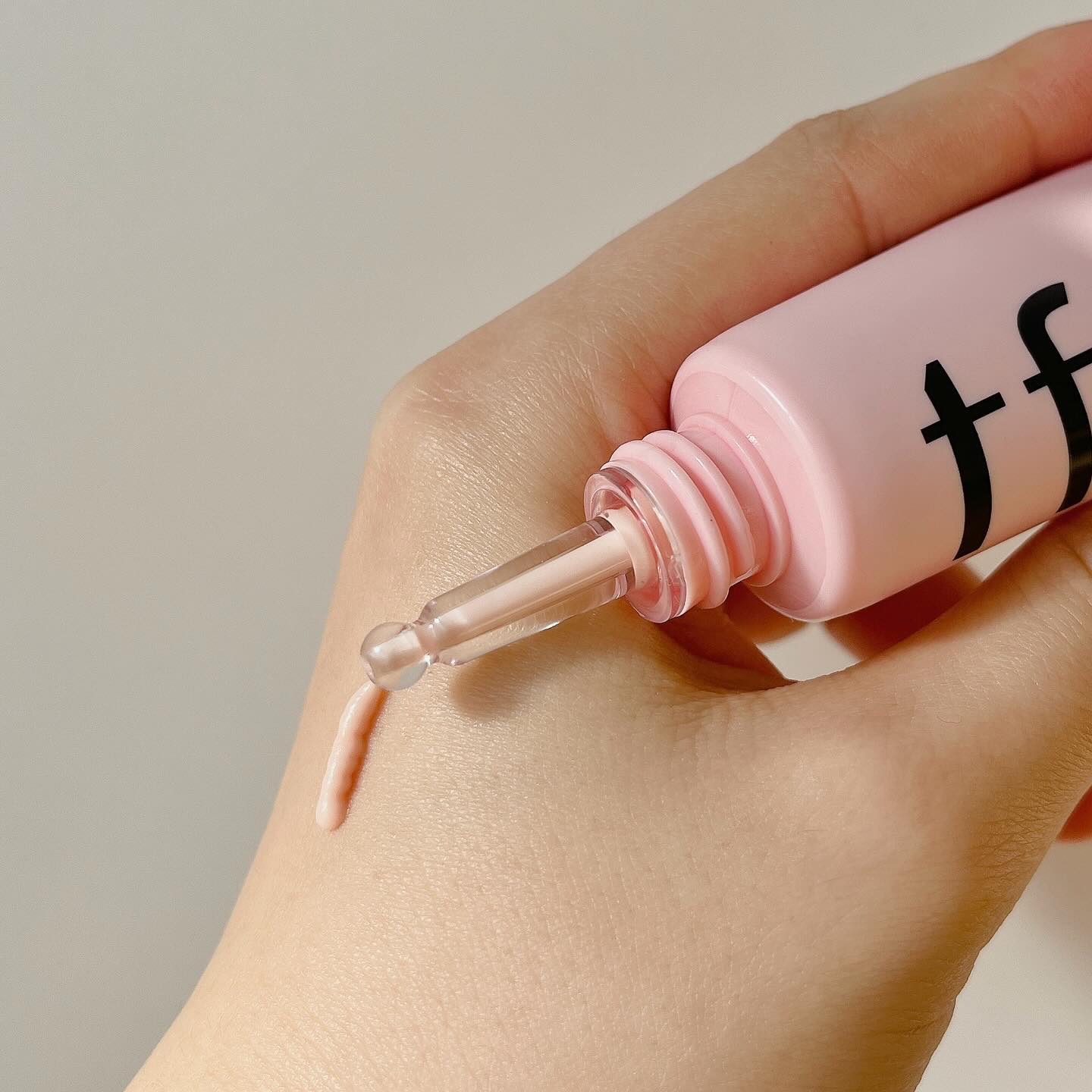 デリケートシルクベールアートプライマー/TFIT/化粧下地を使ったクチコミ（3枚目）