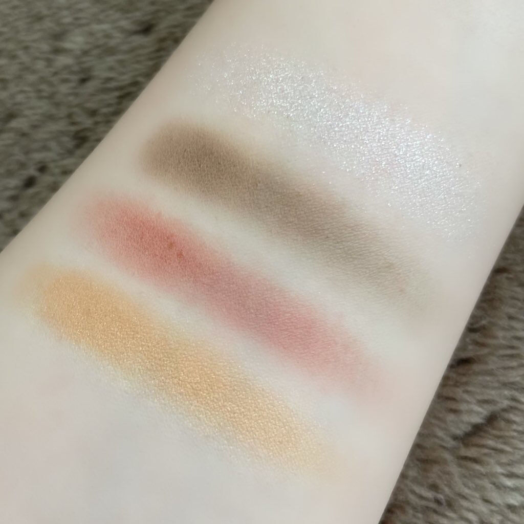 ミネラルクラッシィシャドー メープルガーランド（限定）/エトヴォス/アイシャドウパレットを使ったクチコミ（2枚目）