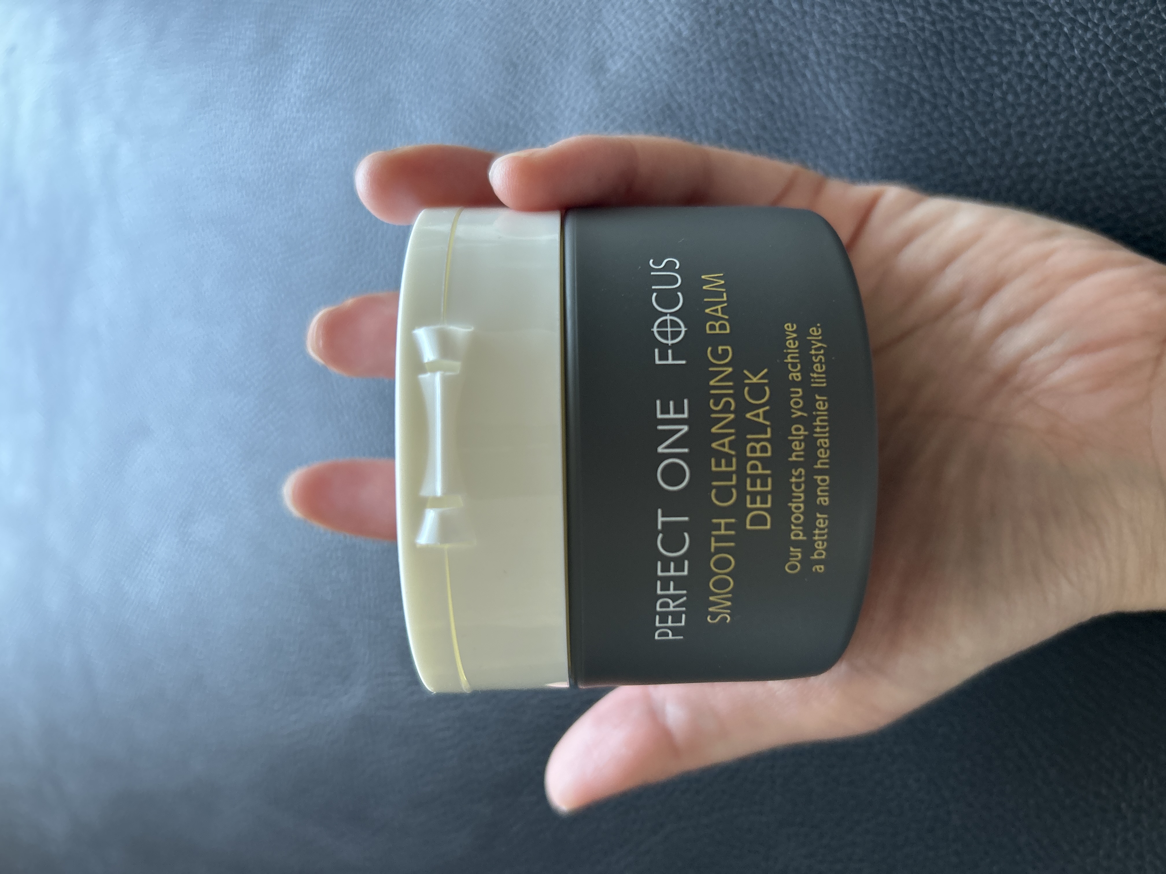 パーフェクトワンフォーカス スムースクレンジングバーム ディープブラック/PERFECT ONE  FOCUS/クレンジングバームを使ったクチコミ（1枚目）