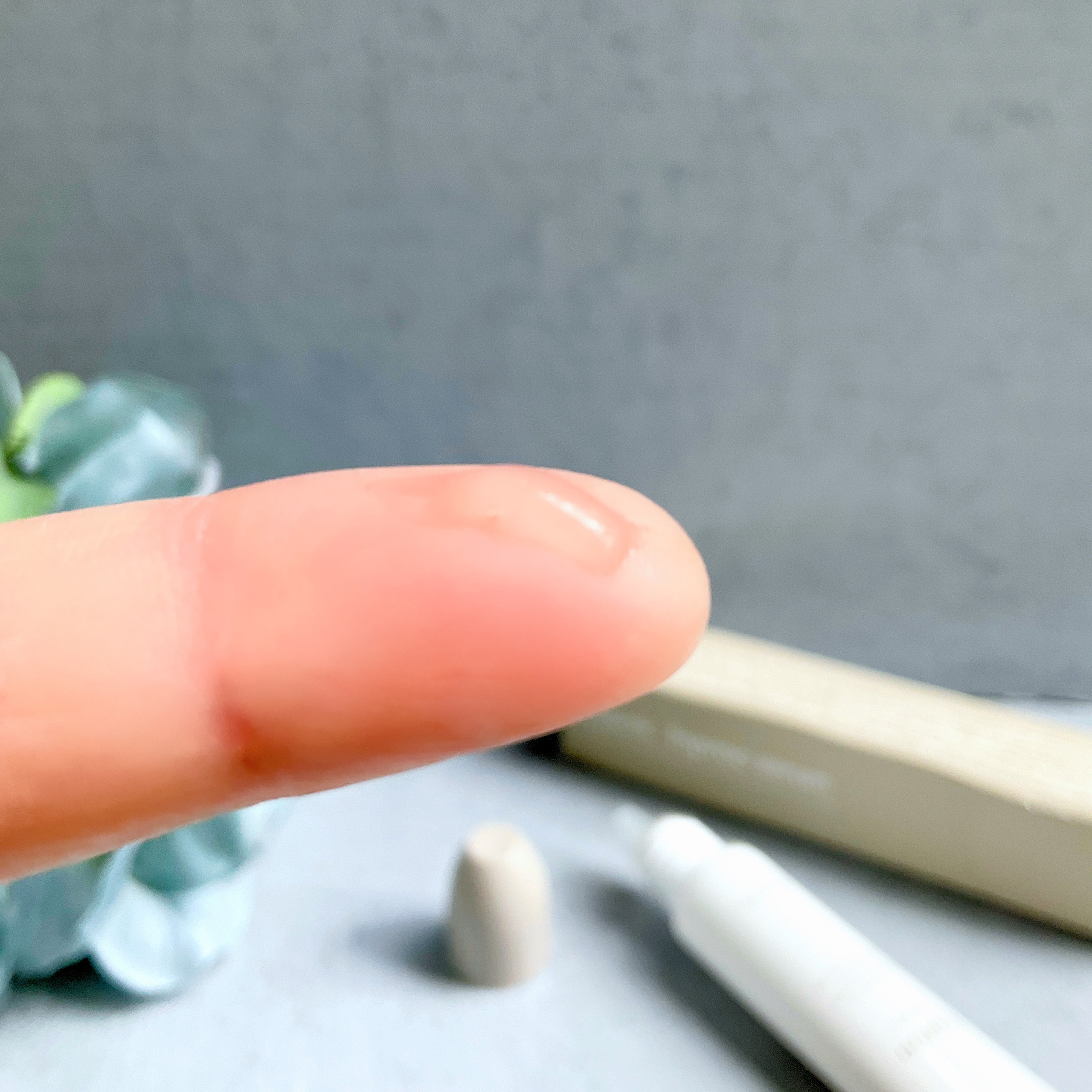 インプルー セラム(目元用美容液)/メザイク/アイケア・アイクリームを使ったクチコミ（3枚目）