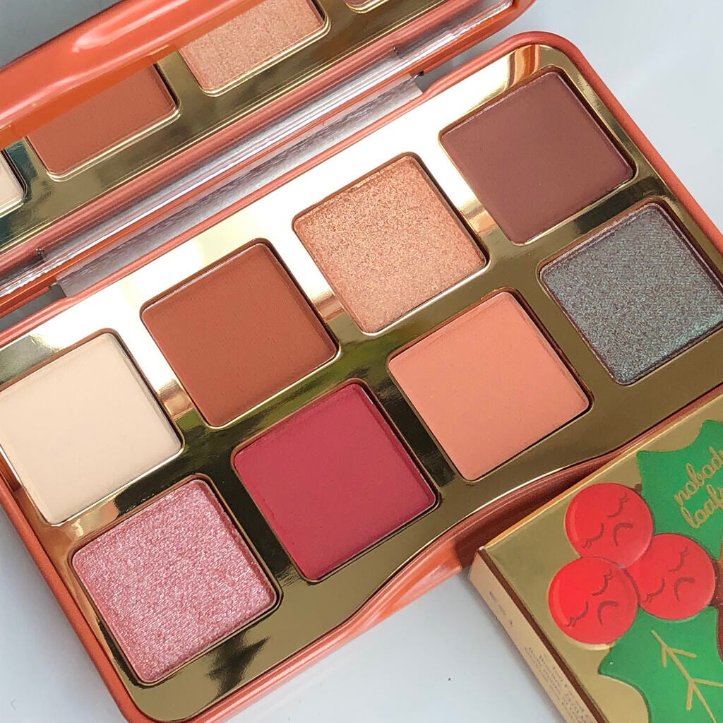 フォビドゥン フルーツケーキ ミニ アイシャドウ パレット/Too Faced/アイシャドウパレットを使ったクチコミ(2枚目)