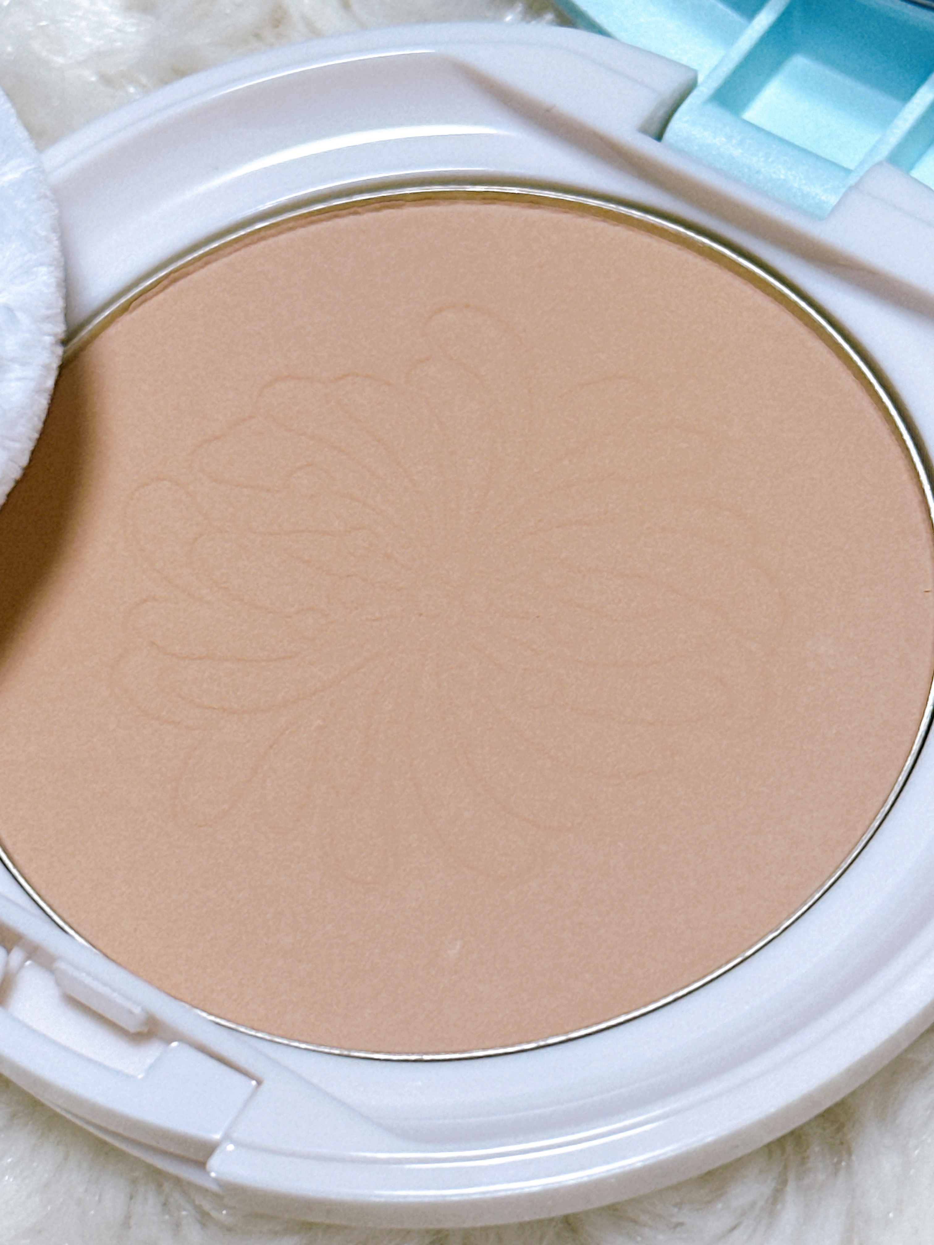 プロテクティング フェイス パウダー 02 ナチュラルベージュ/PAUL & JOE BEAUTE/プレストパウダーを使ったクチコミ（3枚目）