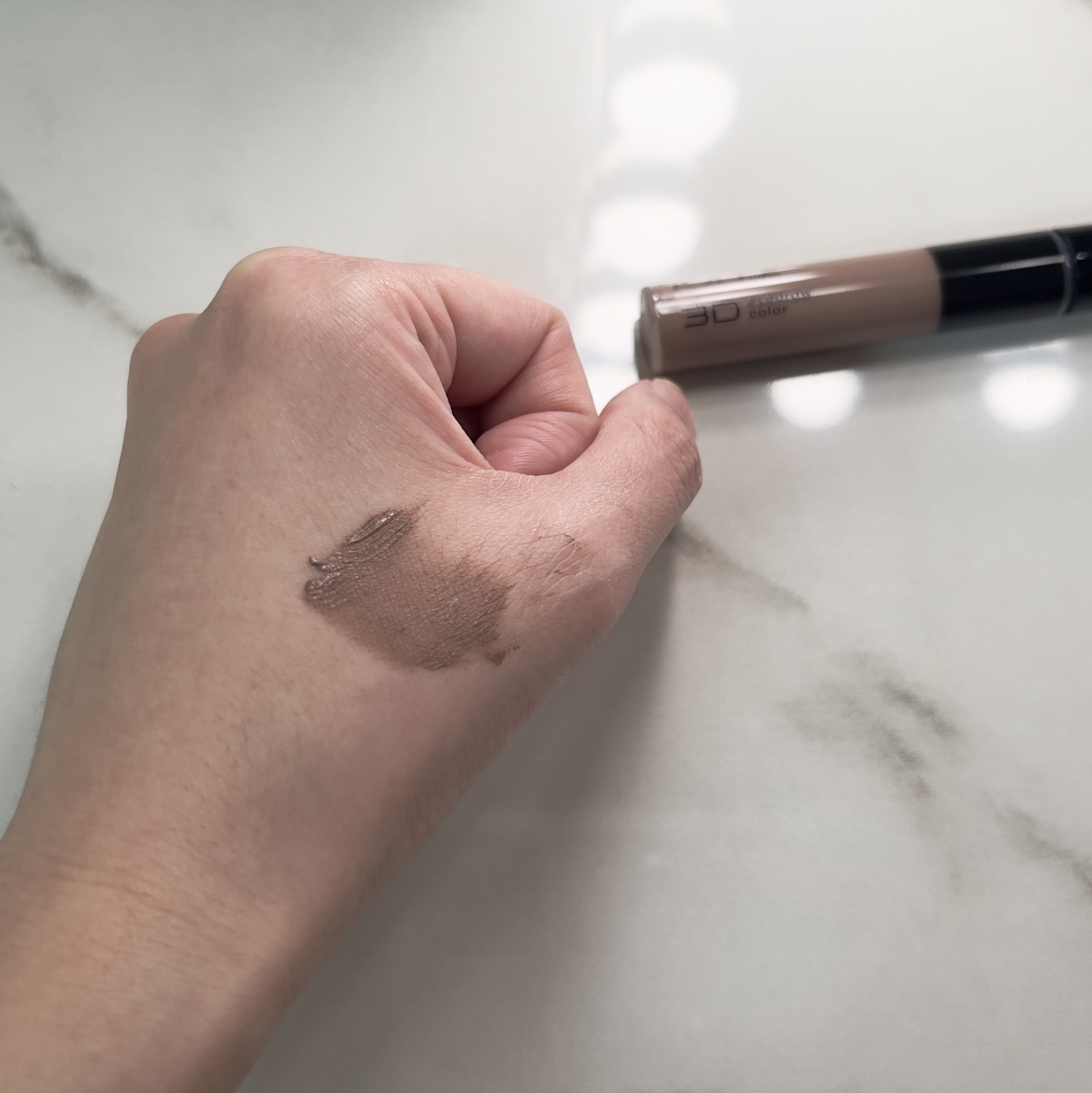 ケイト デザイニングアイブロウ3D/KATE/パウダーアイブロウを使ったクチコミ（3枚目）