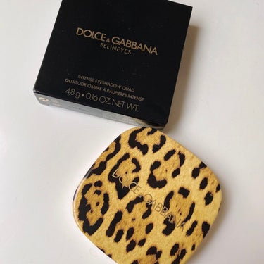 フェリンアイズ インテンスアイシャドウ クアッド/DOLCE&GABBANA BEAUTY/パウダーアイシャドウを使ったクチコミ（2枚目）