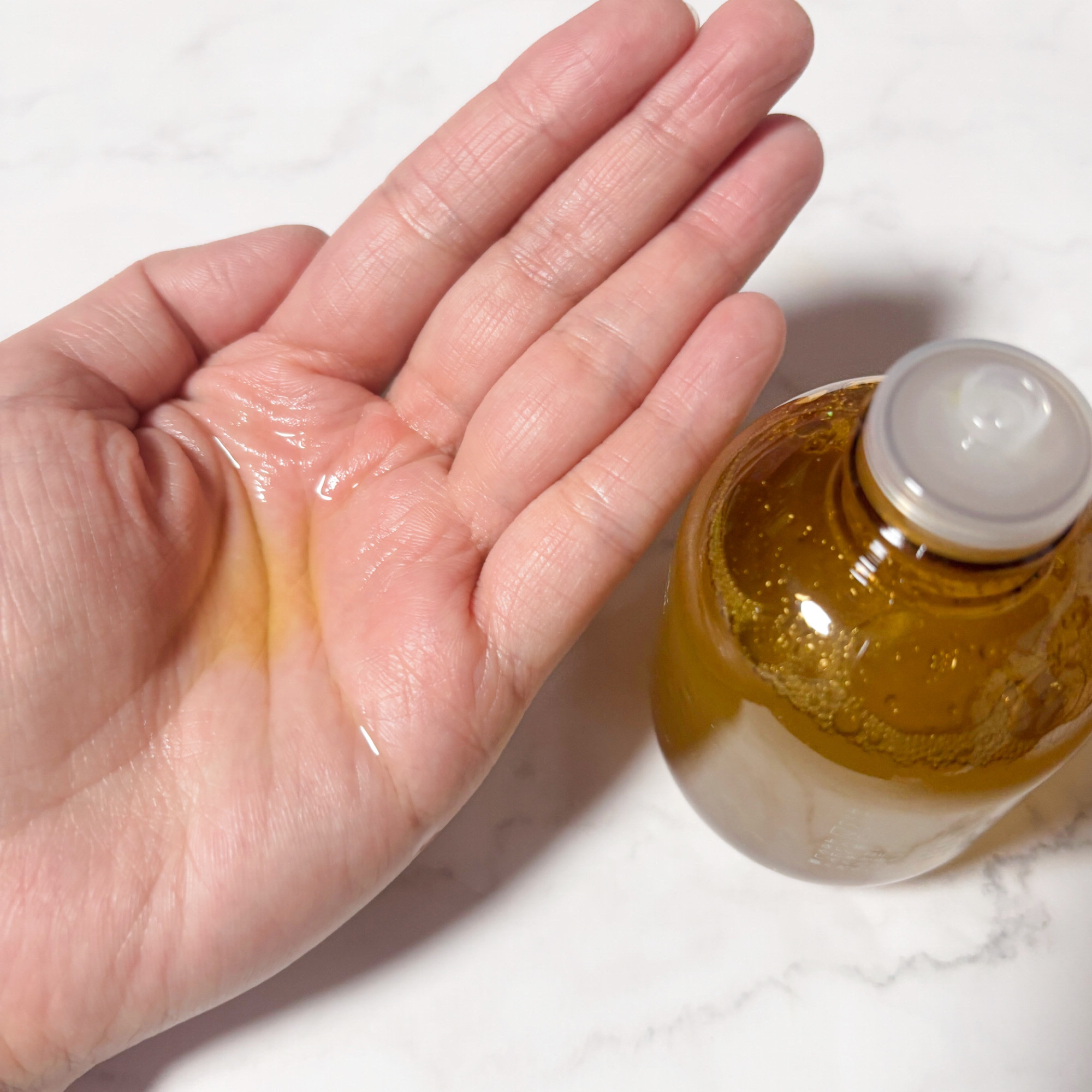 シンクロオイル/ELECTRON/ヘアオイルを使ったクチコミ（2枚目）