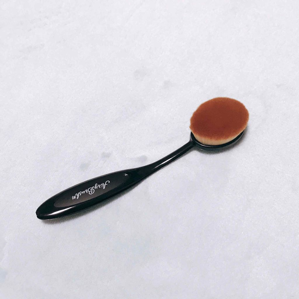 ラージサイズ/エアリーブラシ/メイクブラシを使ったクチコミ(1枚目)