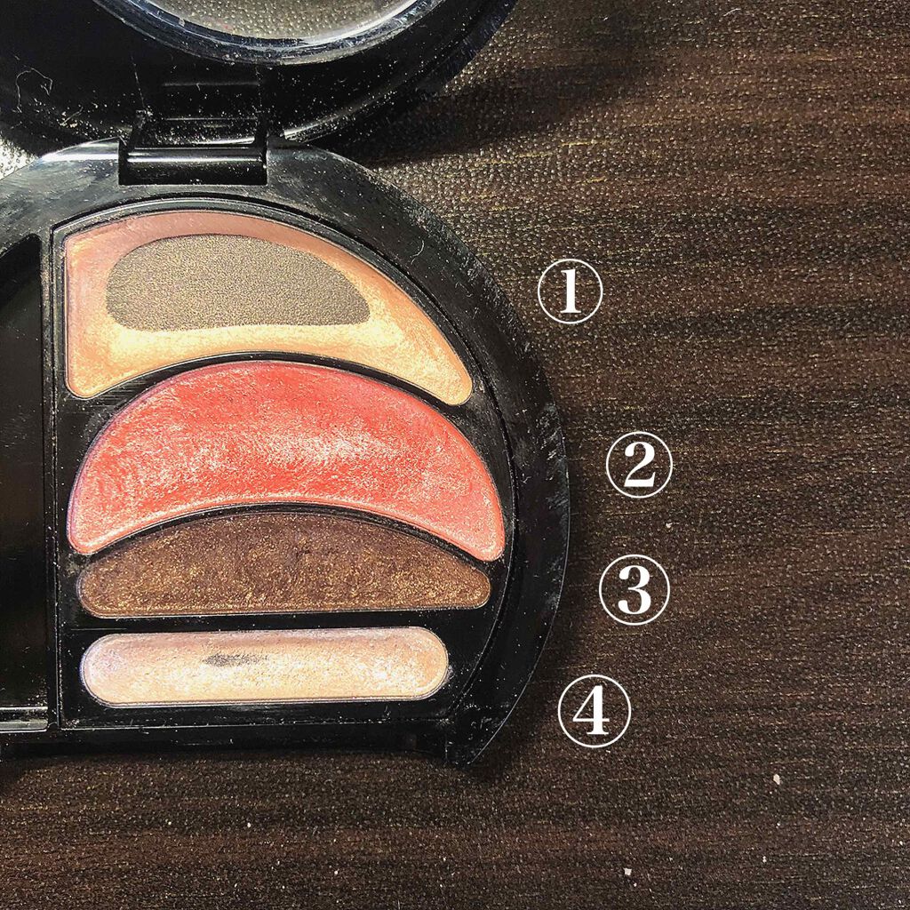 ビッグアイ シャドウ/MAYBELLINE NEW YORK/アイシャドウパレットを使ったクチコミ(2枚目)