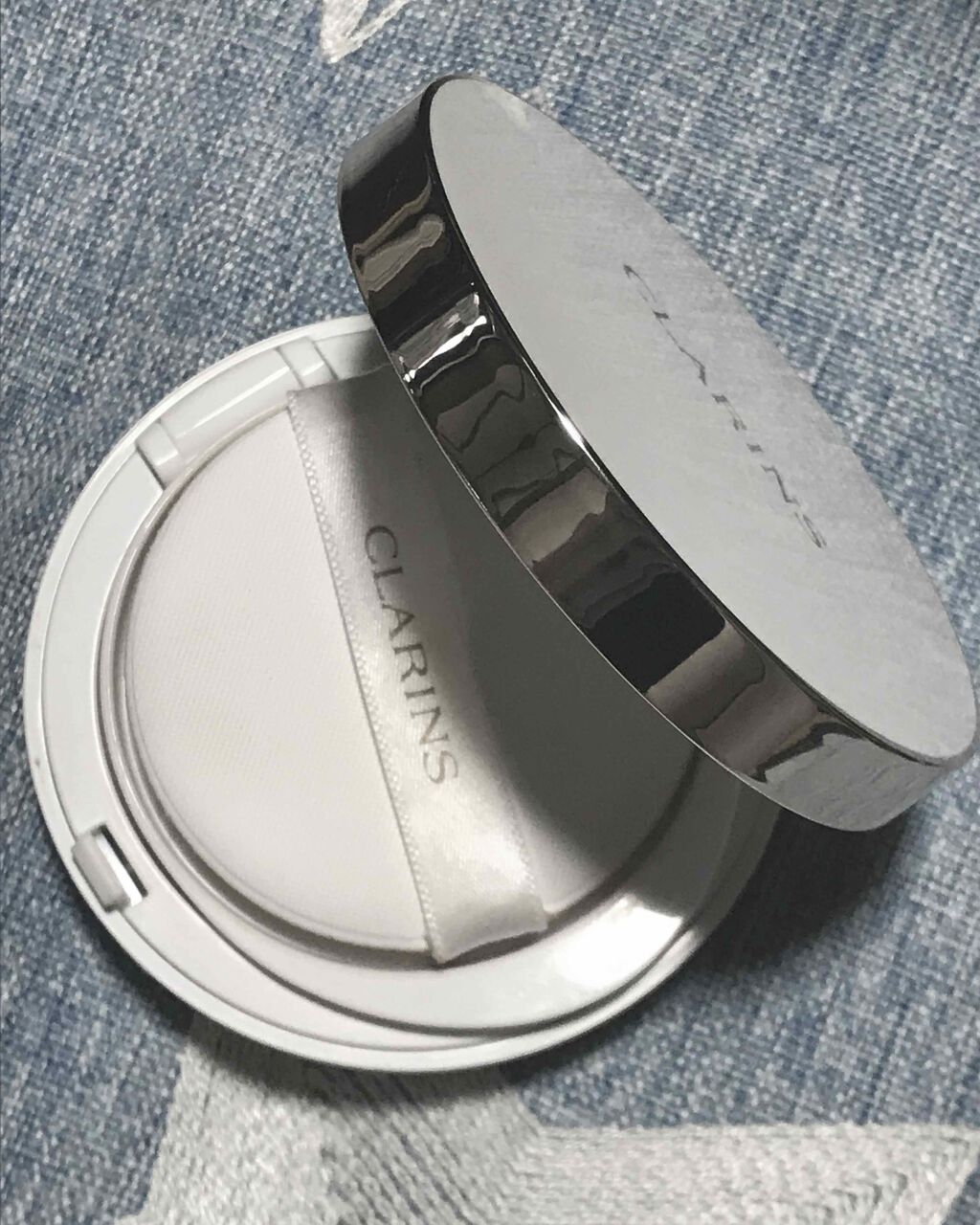 エヴァーラスティング クッションファンデーション/CLARINS/クッションファンデーションを使ったクチコミ(1枚目)