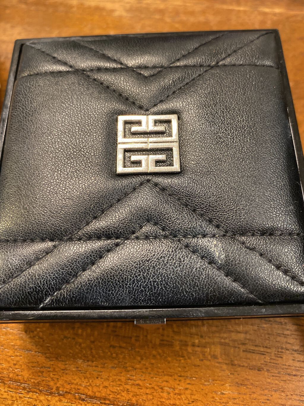 タン・クチュール・クッション No.W205（クチュール コレクション 2022）/GIVENCHY/クッションファンデーションを使ったクチコミ（2枚目）