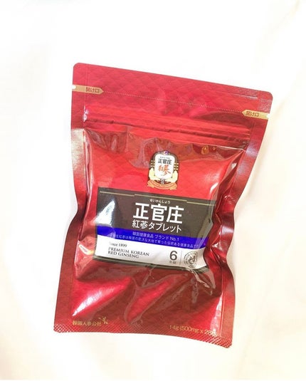 正官庄 紅参タブレット(高麗人参サプリメント)のクチコミ「最近は簡単に取り入れられる
タブレットを飲んでいます🤍
写真は携帯版(4粒×7袋)です❣️
.....」(3枚目)