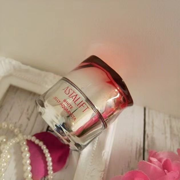 アスタリフト ホワイト ジェリー アクアリスタ/アスタリフト/美容液を使ったクチコミ(3枚目)