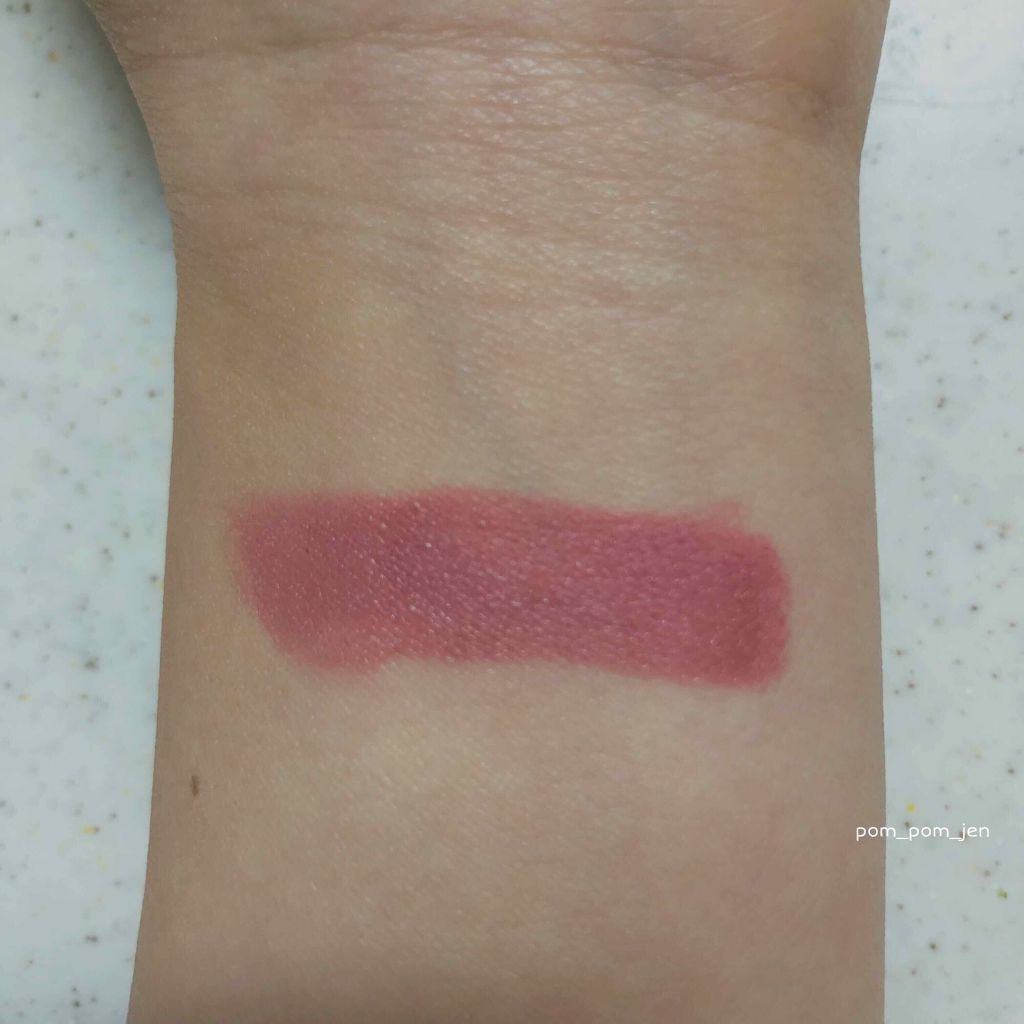 ルージュシグネチャー /ロレアル パリ/リップグロスを使ったクチコミ(2枚目)