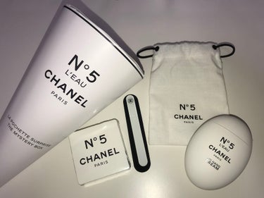 シャネル N°5 ロー オードゥ トワレット (ヴァポリザター) 100ml/CHANEL/香水(レディース)の画像