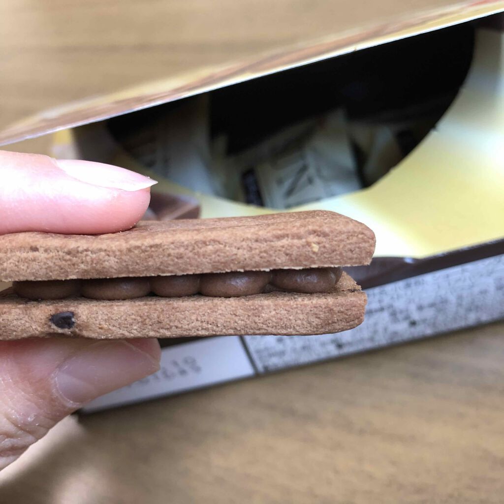 SUNAOクリームサンドWチョコレート/グリコ/低糖質食品を使ったクチコミ（2枚目）