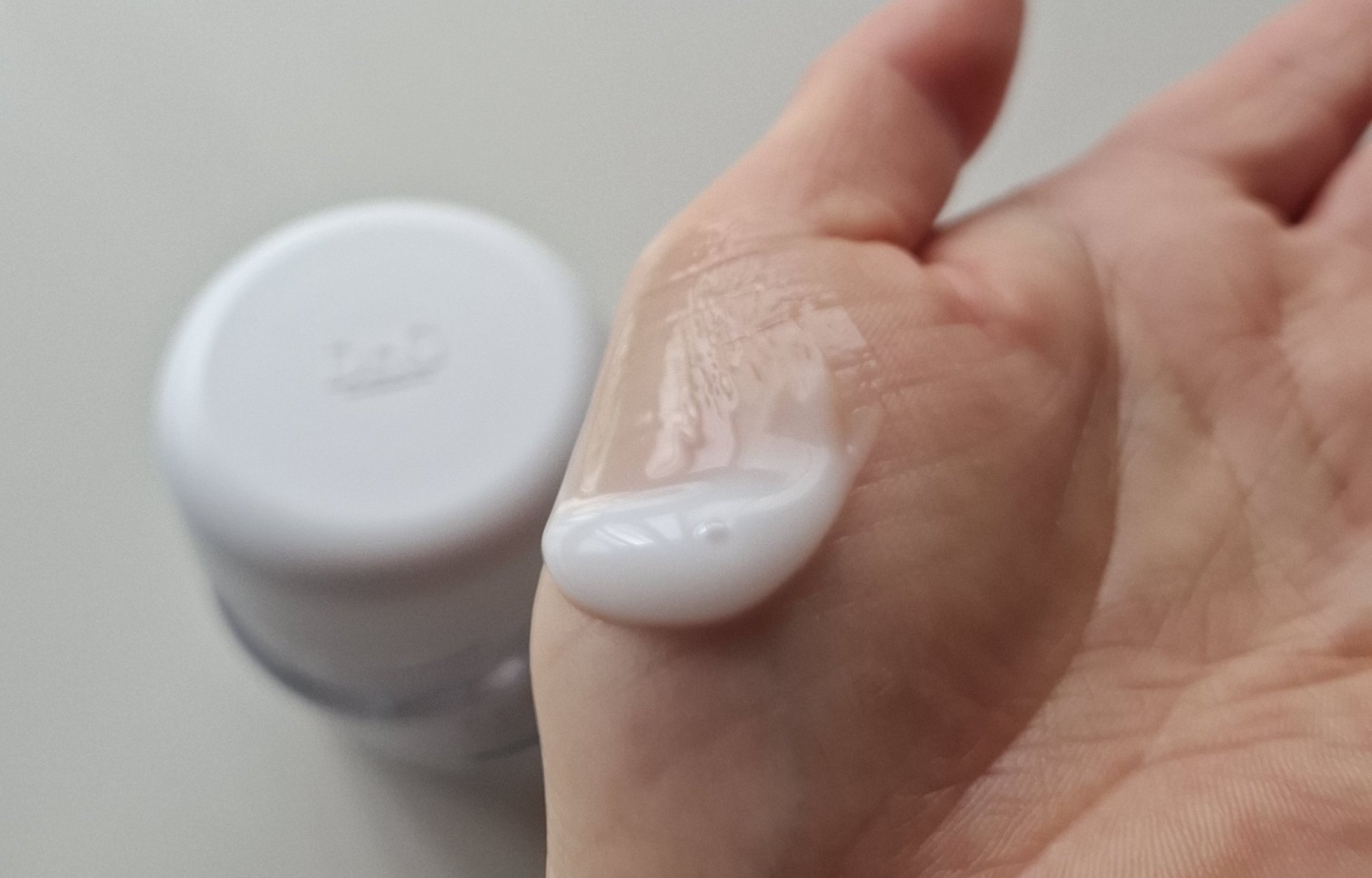 レッドブレミッシュ クリアスージングクリーム/Dr.G/フェイスクリームを使ったクチコミ（3枚目）