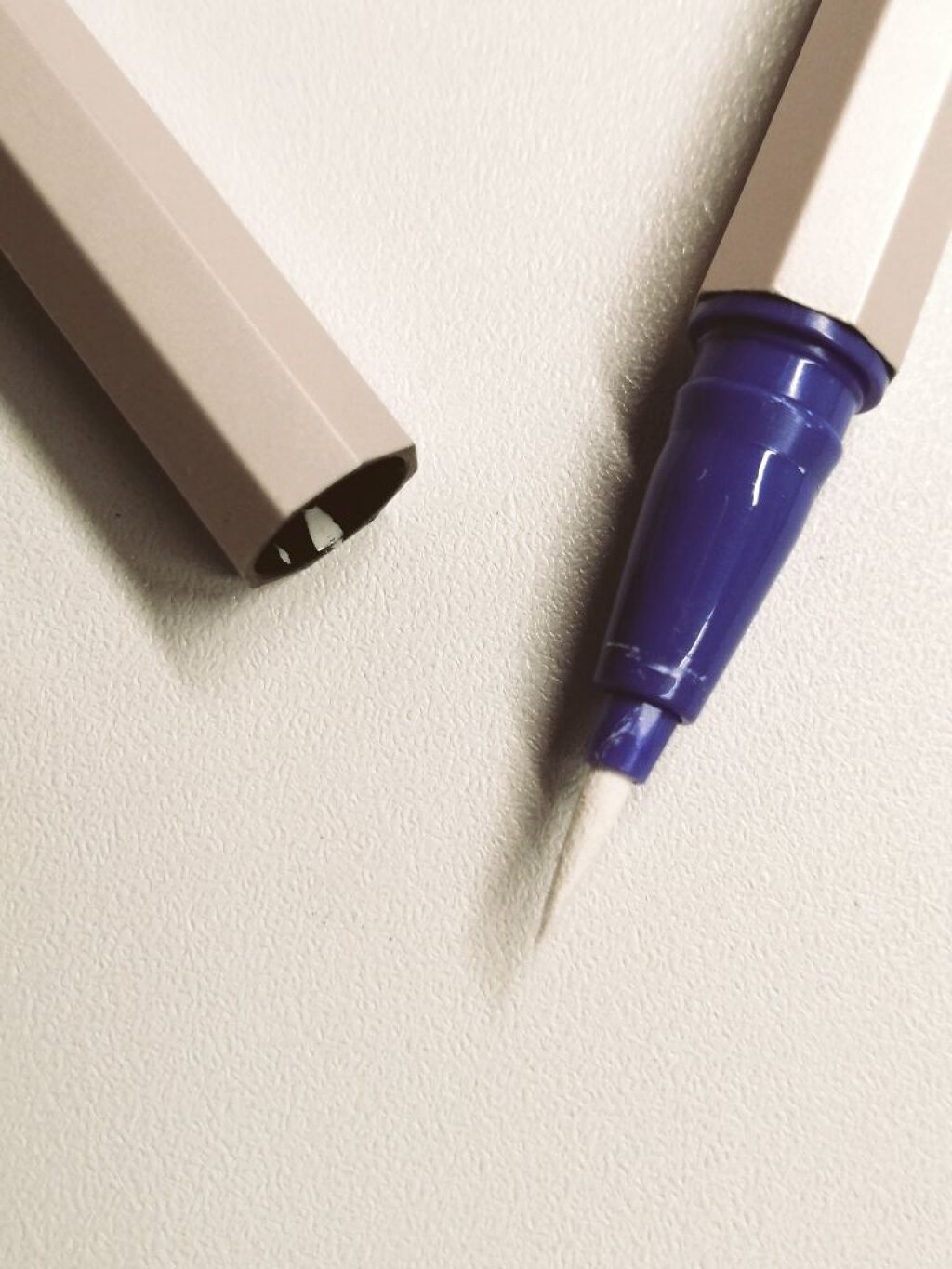 EYE OPENING LINER/UZU BY FLOWFUSHI/リキッドアイライナーを使ったクチコミ（1枚目）