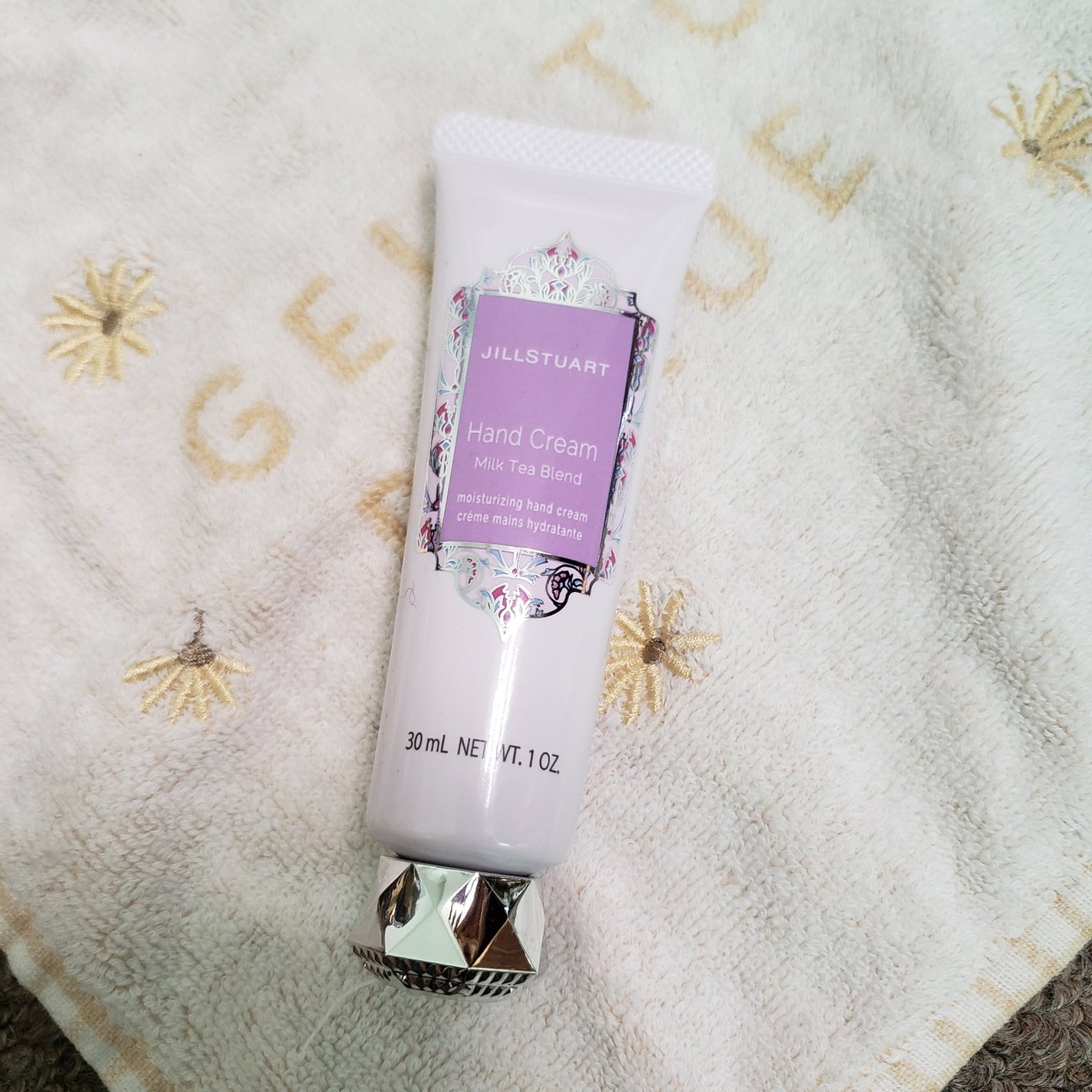 ハンドクリーム ミルクティーブレンド/JILL STUART/ハンドクリームを使ったクチコミ(1枚目)