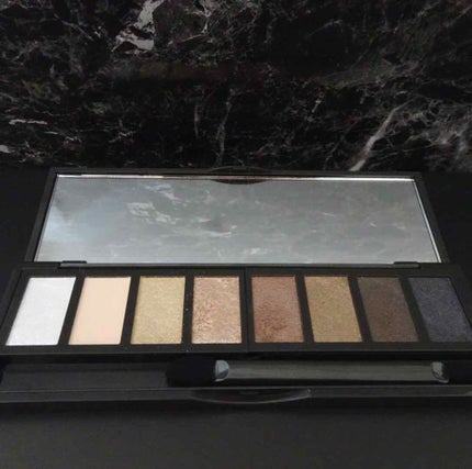 グラマラスリッチ アイパレット (クリスマスコフレ 2018)/Visée/メイクアップキットを使ったクチコミ(4枚目)