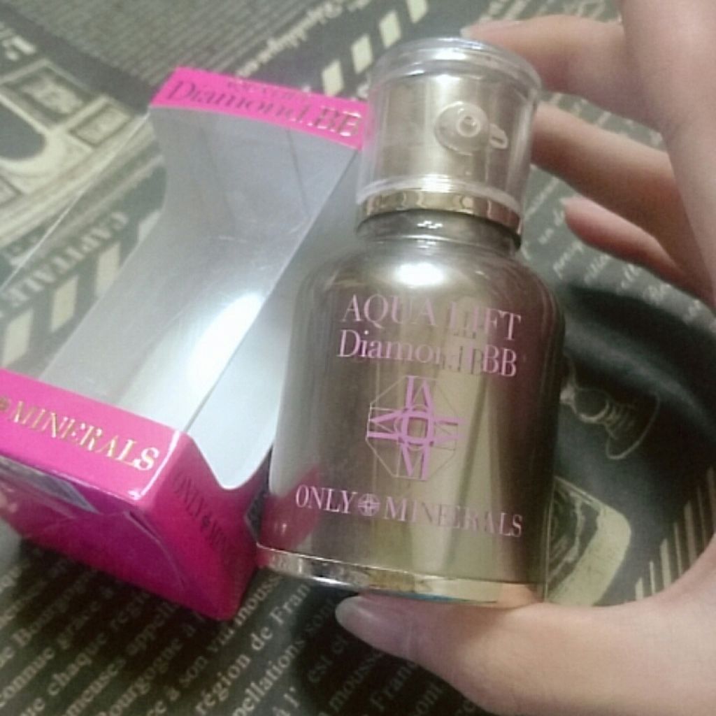 アクアリフト ダイヤモンドBBクリーム/ONLY MINERALS/BBクリームを使ったクチコミ(1枚目)
