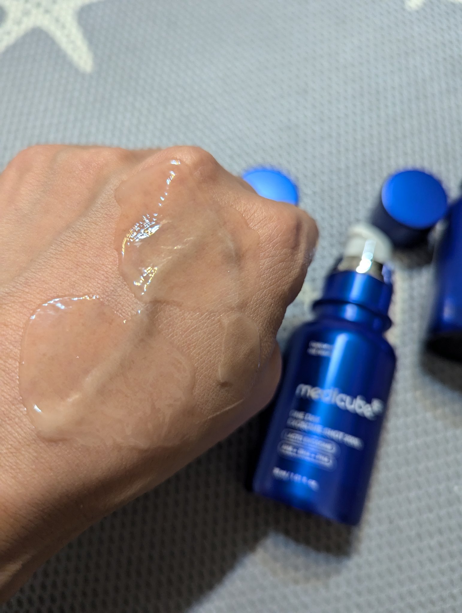 ゼロ1DAYエクソソームショット2000/MEDICUBE/美容液を使ったクチコミ（3枚目）