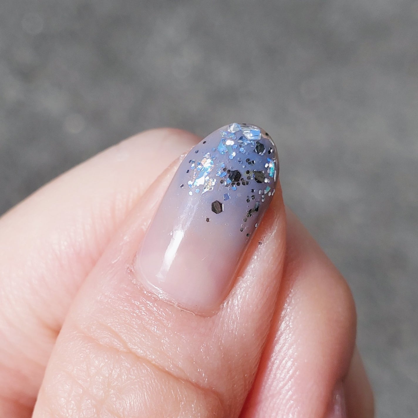 カラフルネイルズ/キャンメイク/マニキュアを使ったクチコミ(3枚目)