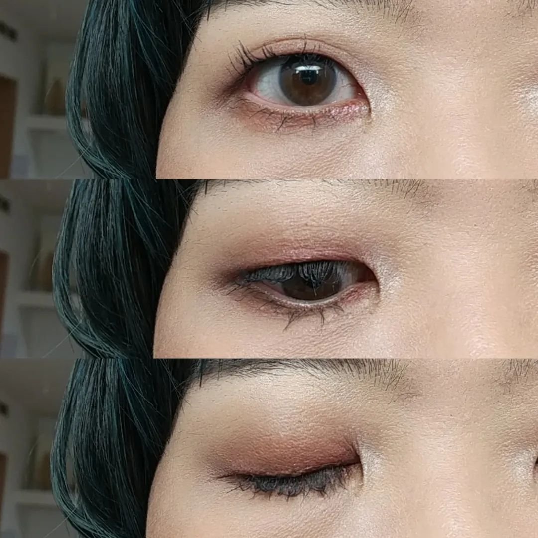 リュクス チーク & ハイライト パレット ゴールデングロウ/BOBBI BROWN/パウダーハイライトを使ったクチコミ（3枚目）