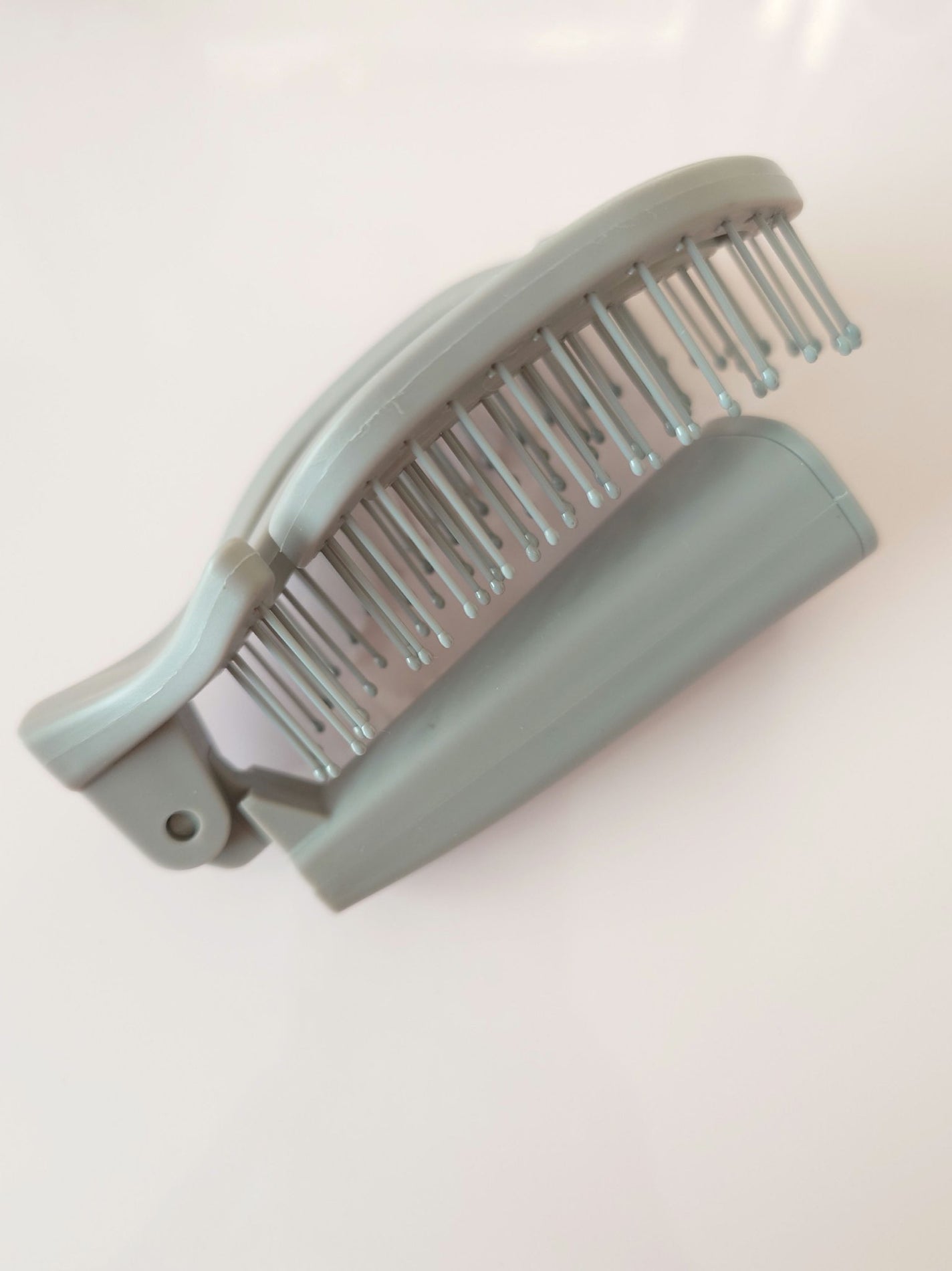 乾きやすいブローブラシ/DAISO/その他スタイリングを使ったクチコミ(2枚目)