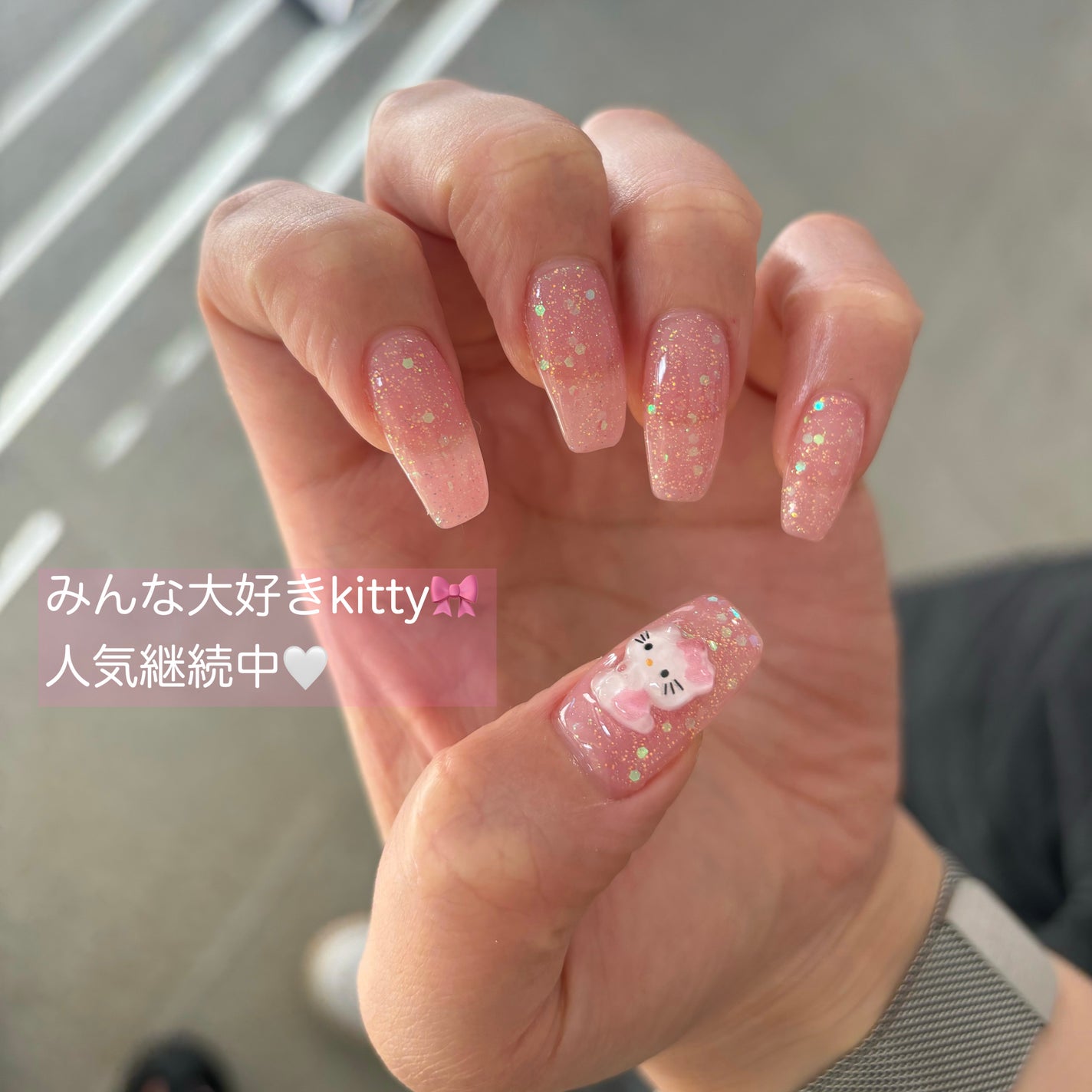 夏美🍉フォロバ on LIPS 「【1度はやりたい🌺平成GALネイル🐱】今年50周年をむかえたH..」(1枚目)