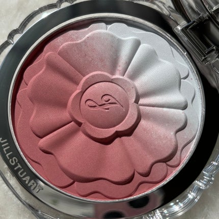 ジルスチュアート パステルペタル ブラッシュ/JILL STUART/パウダーチークを使ったクチコミ(8枚目)