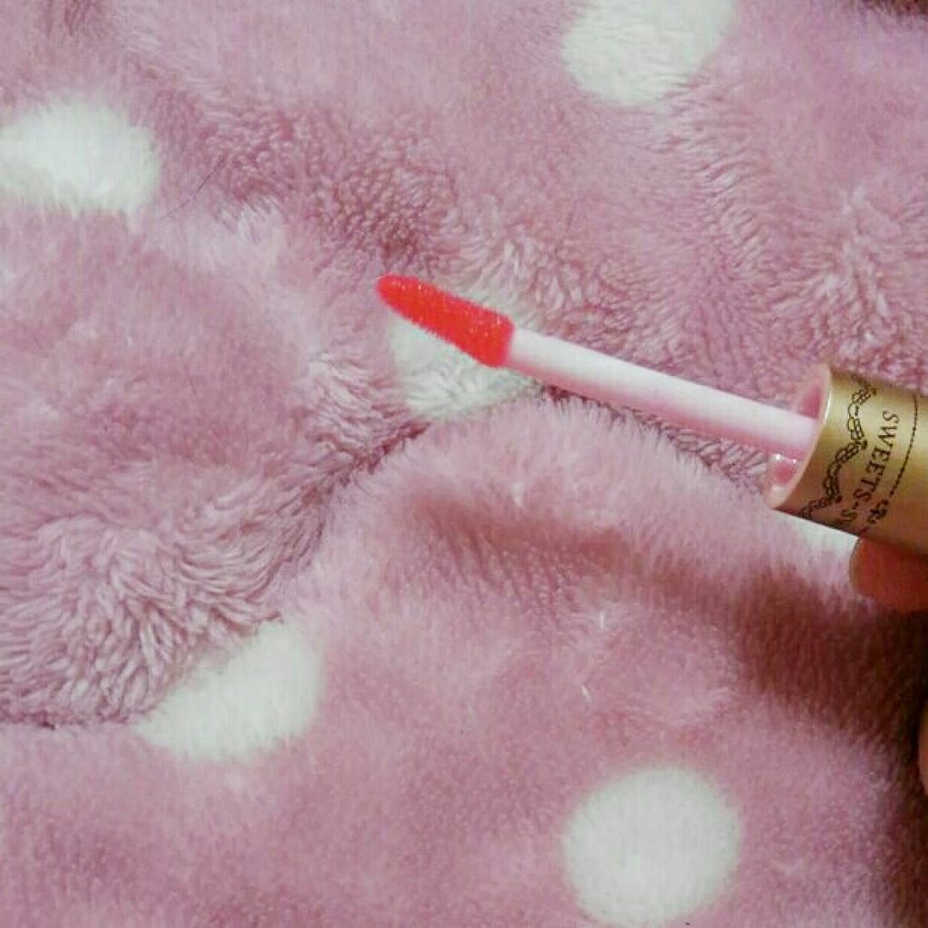 フルーツティントセラム/スウィーツ スウィーツ/リップティントを使ったクチコミ（2枚目）