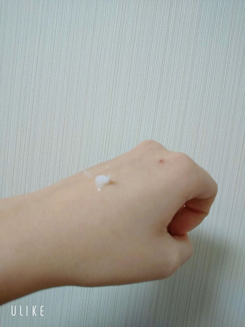 ハンドクリーム ピュアシャンプーの香り/フィアンセ/ハンドクリームを使ったクチコミ(3枚目)