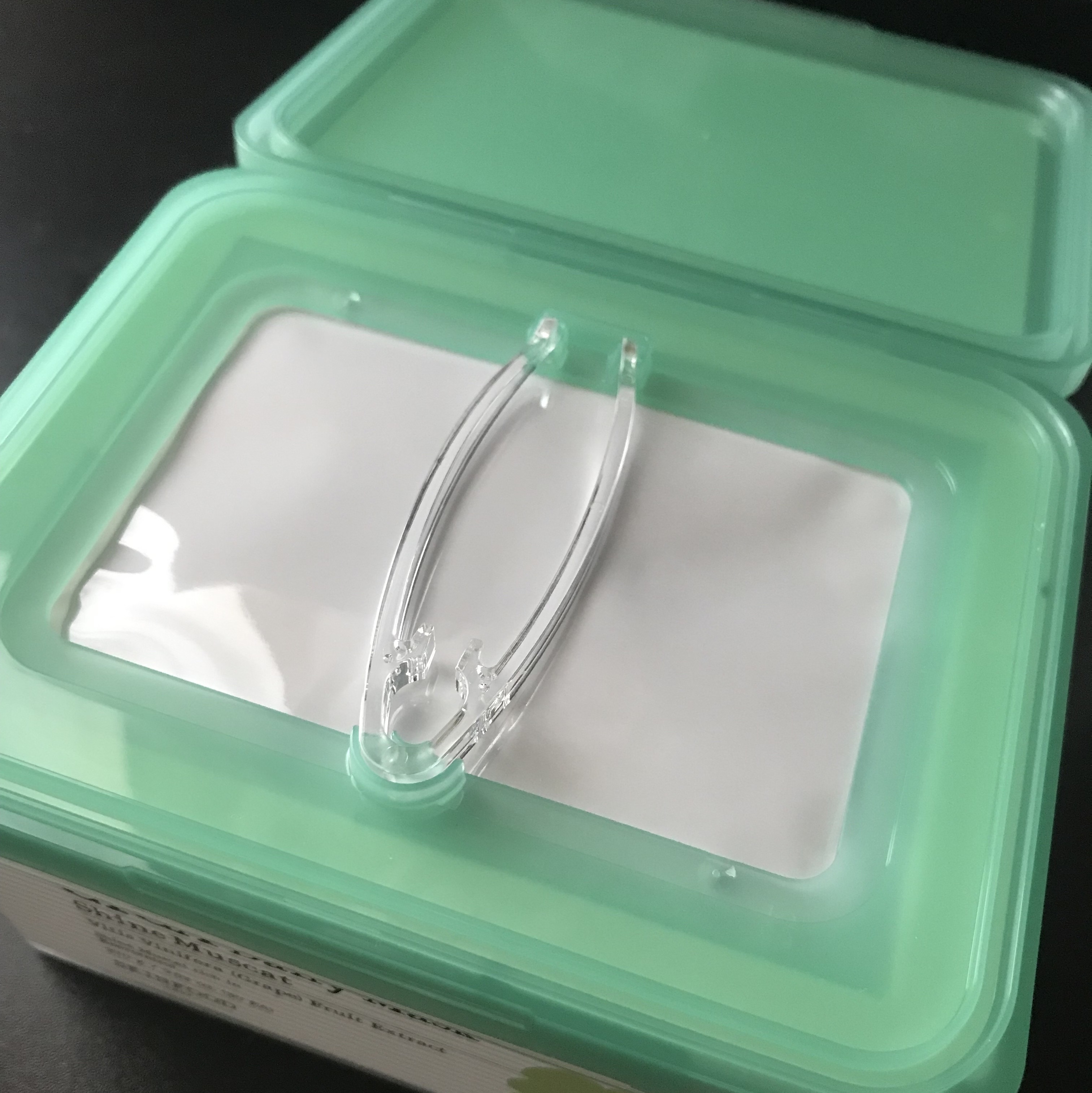 シャインマスカットシカデイリーマスク/SKINFOOD/シートマスク・パックを使ったクチコミ（3枚目）