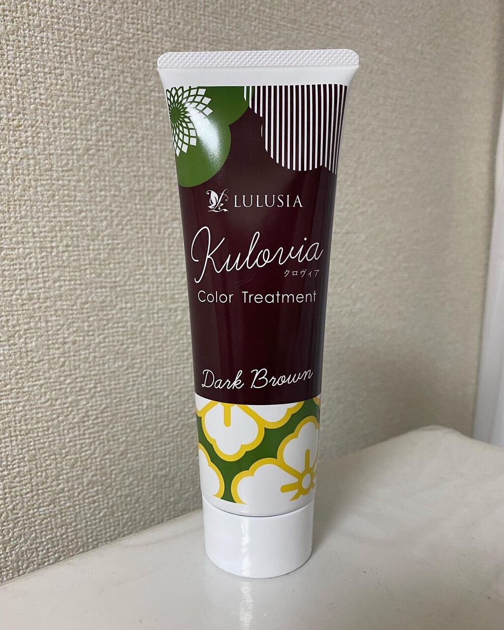 るいめい on LIPS 「.☘️ルルシアクロヴィアカラートリートメント頭皮と髪をいたわり..」(1枚目)