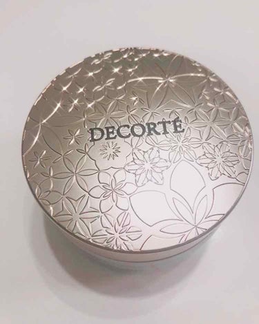 AQ MW フェイスパウダー/DECORTÉ/ルースパウダーを使ったクチコミ（1枚目）