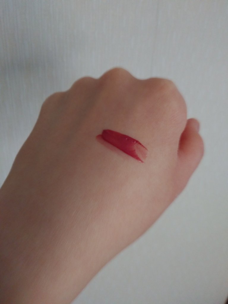 アンドバイロムアンド　グラッシーボムティント/&nd by rom&nd/リップティントを使ったクチコミ（3枚目）