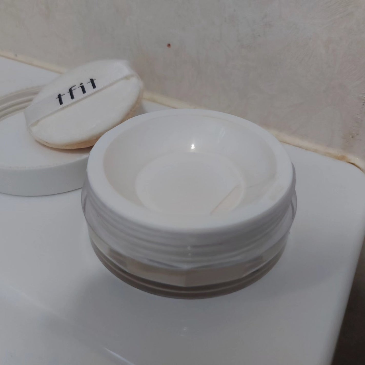 トランスルーセントセットフィニッシングパウダー/TFIT/ルースパウダーを使ったクチコミ(2枚目)