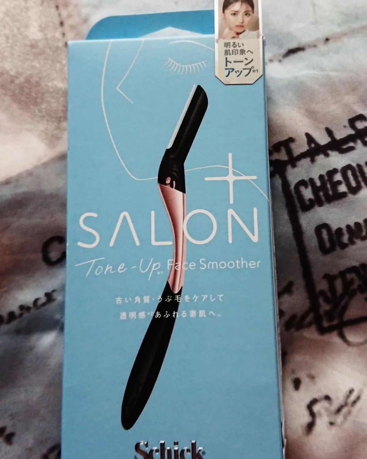 サロンプラス トーンアップ フェイススムーサー ホルダー（刃付き）/サロンプラス/シェーバーを使ったクチコミ（1枚目）