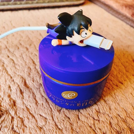 プラセホワイター プラセホワイター 薬用美白エッセンスクリームのクチコミ「辛口評価ですいませんヾ(・ω・`;)ノぁゎゎ
プラセホワイター 薬用美白エッセンスクリーム
.....」(1枚目)