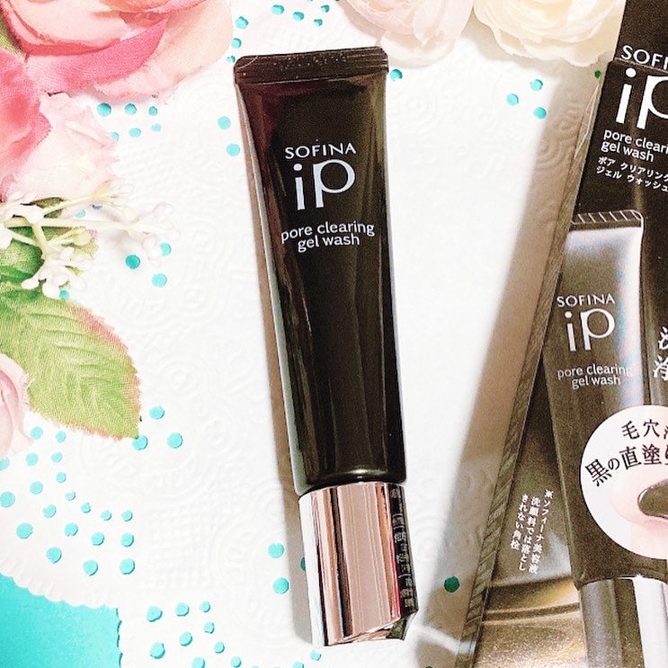 ゆぽぽㄘゃん(フォロバ100) on LIPS 「.\毛穴の汚れ悩みに!/@sofinaip_jp様の「ソフィー..」(4枚目)