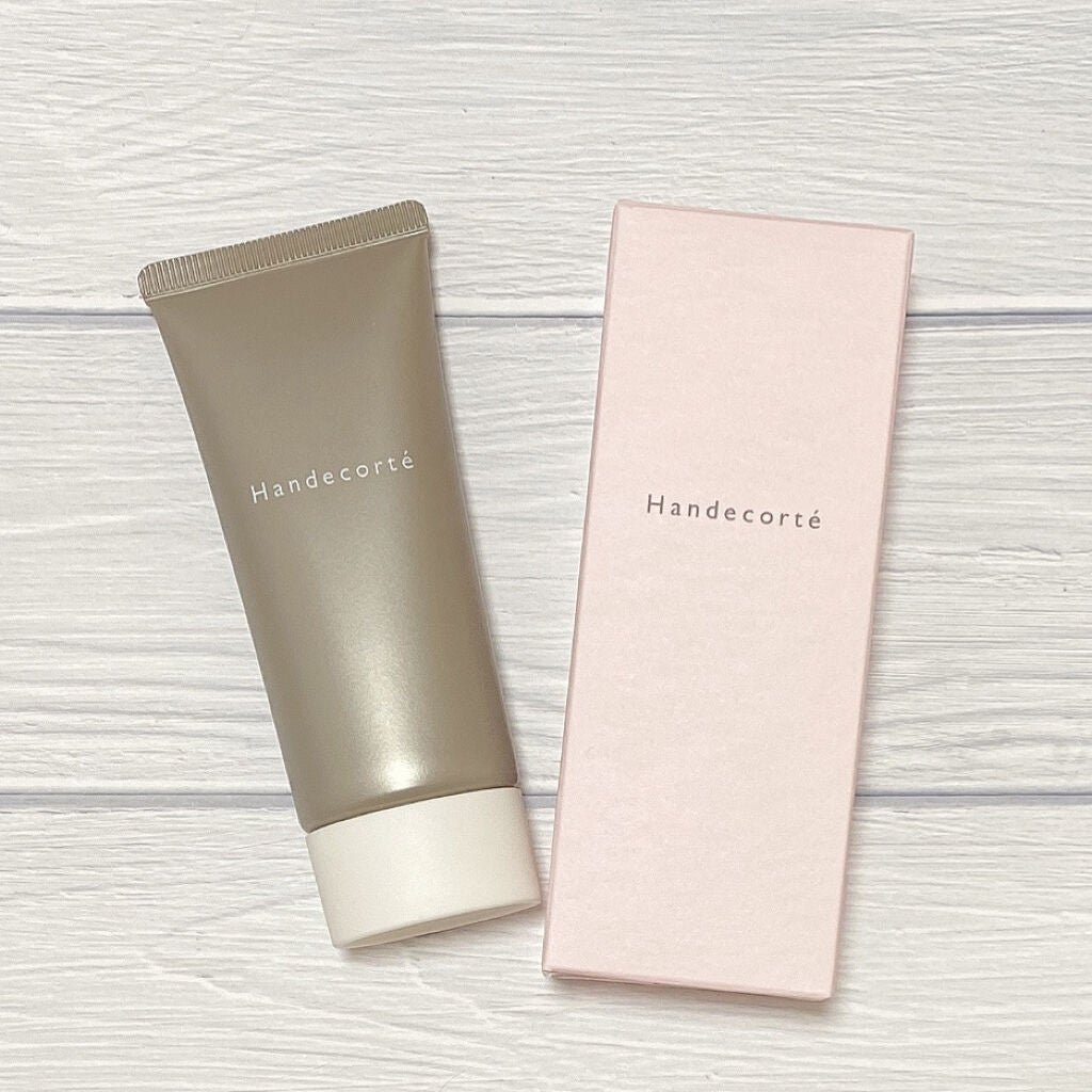 ハンデコルテ/キユートピア/ネック・デコルテケアを使ったクチコミ(3枚目)