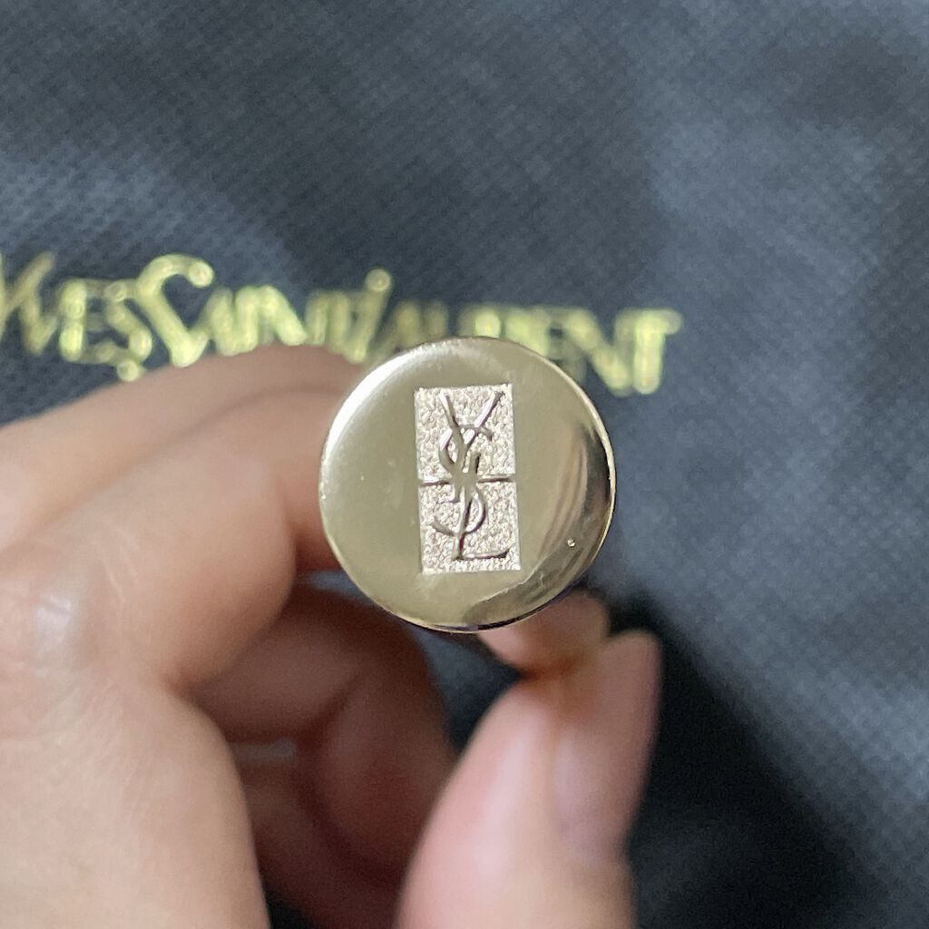 ラディアント タッチ/YVES SAINT LAURENT BEAUTE/リキッドコンシーラーを使ったクチコミ（2枚目）